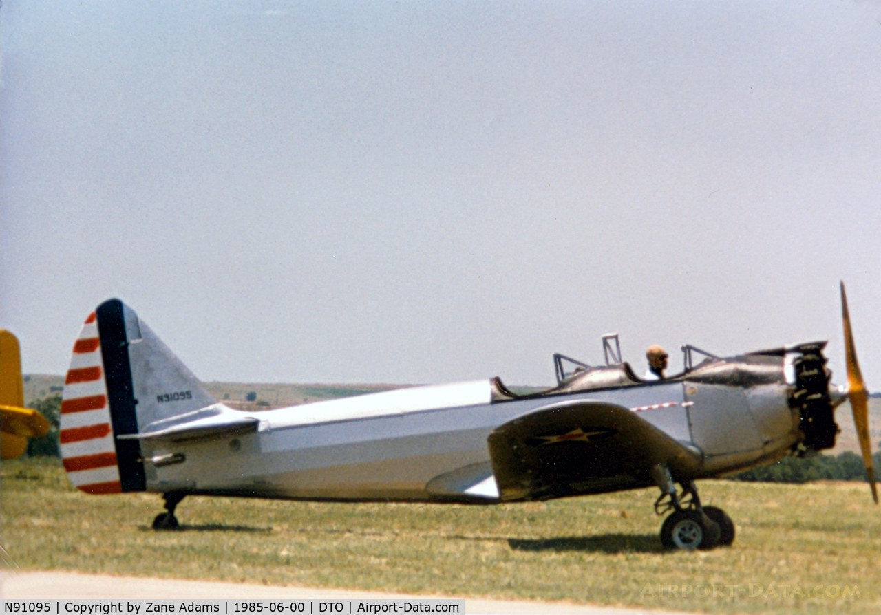 N91095, 1943 Fairchild M-62A-3 Cornell II C/N FT826, At CAF Denton Airshow
