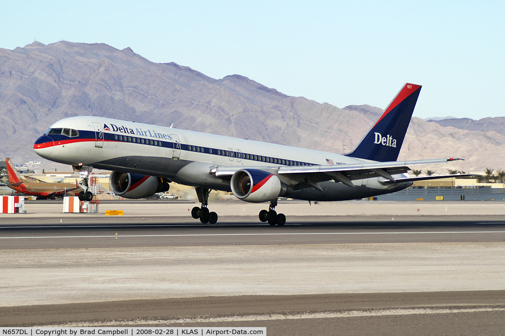 N657DL, 1990 Boeing 757-232 C/N 24419, Delta Airlines / 1990 Boeing 757-232