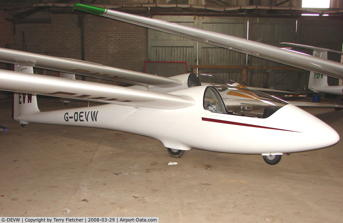 G-DEVW, 1984 Schleicher ASK-23 C/N 23006, Gliders at the London Gliding Club at Dunstable Downs