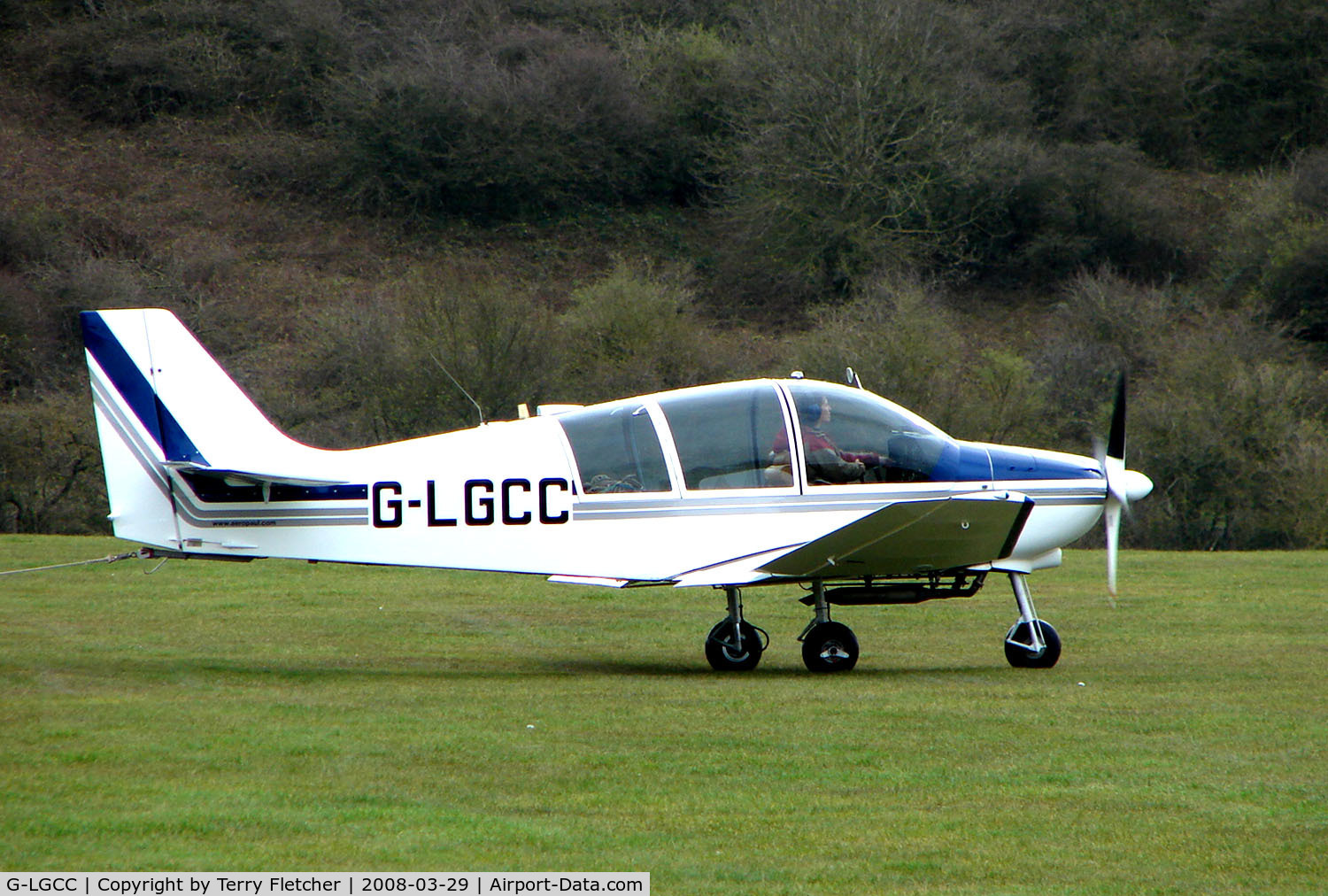 G-LGCC, 1975 Robin DR-400-180R Remorqueur Regent C/N 1021, Tug for the Gliders at Dunstable Downs