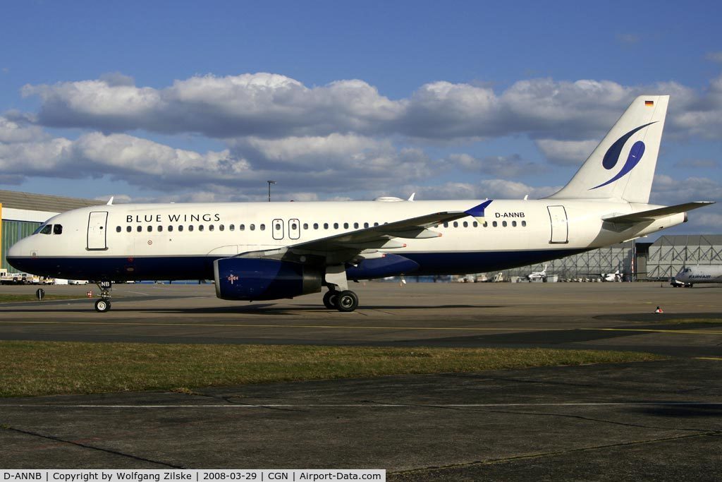 D-ANNB, 2000 Airbus A320-232 C/N 1240, visitor