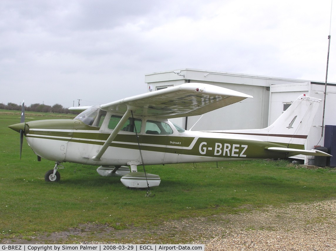 G-BREZ, 1976 Cessna 172M Skyhawk C/N 172-66742, Cessna 172 at Fenland