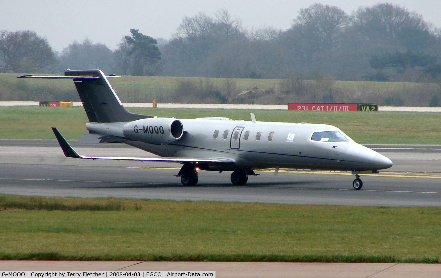 G-MOOO, 2004 Learjet 45 C/N 45-2007, Ocean Sky Lear 45 arrives at Manchester in april 2008