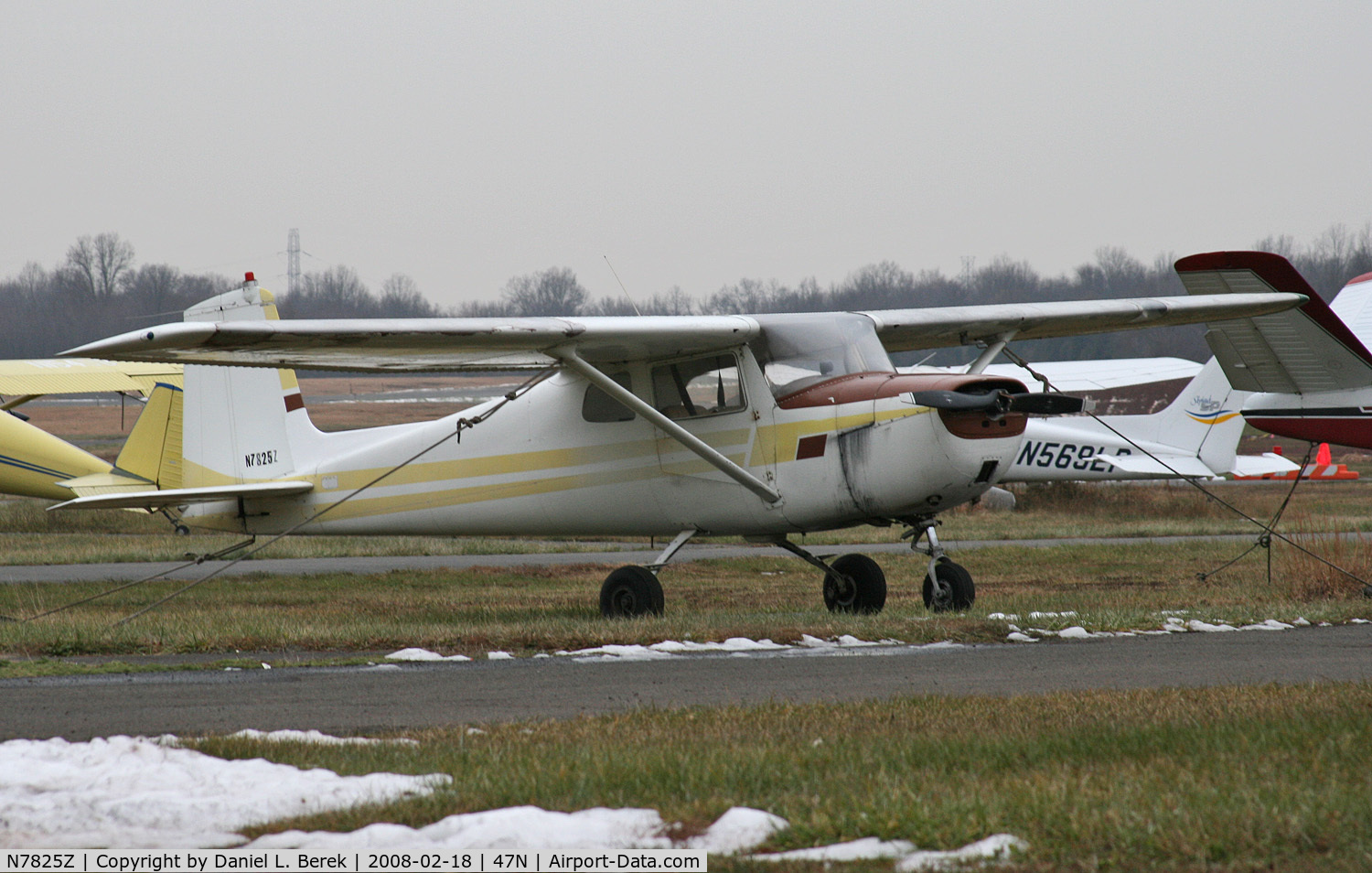 N7825Z, 1963 Cessna 150C C/N 15059925, The equipment may be old, but at least it's paid for.