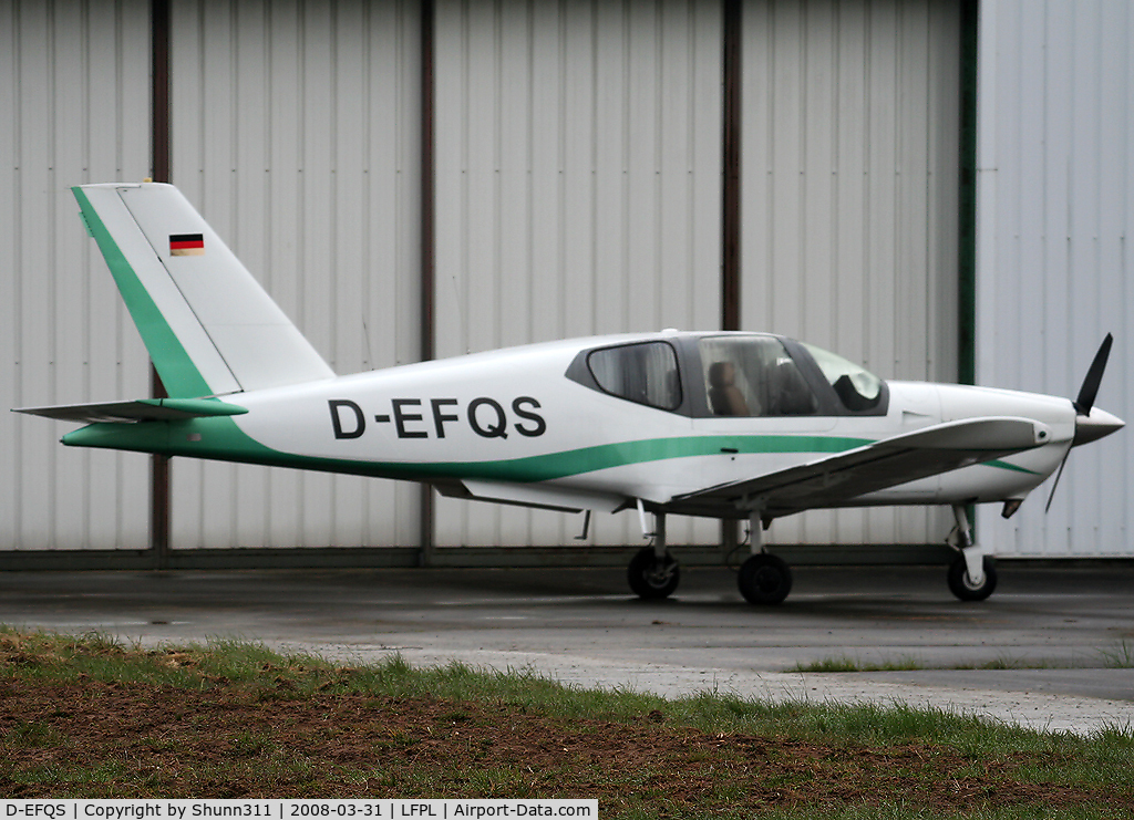 D-EFQS, Socata TB-9 Tampico C/N 765, Waiting a new light flight