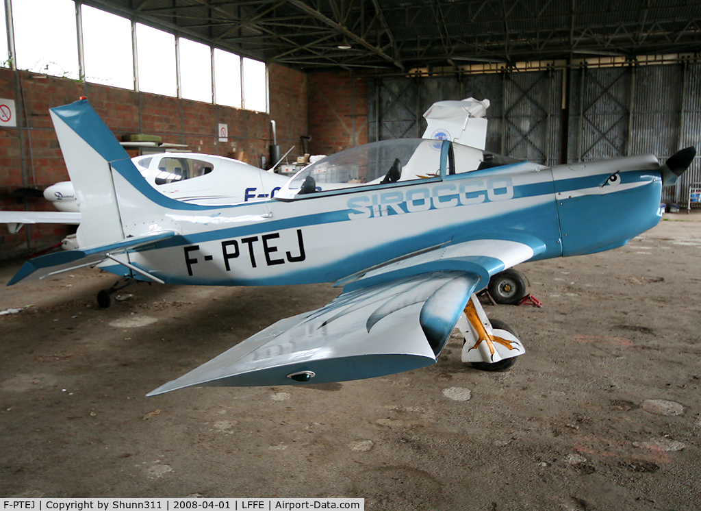 F-PTEJ, Jurca MJ-5 K2 Sirocco C/N 16, Inside Airclub's hangar... Thanks a lot to the crew member for all pics this day :-)
