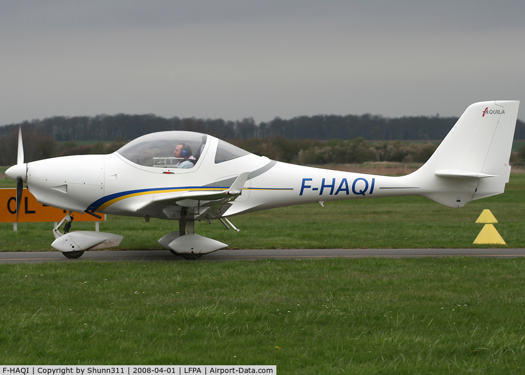 F-HAQI, Aquila A210 (AT01) C/N AT01-135, Rolling for a new light flight...