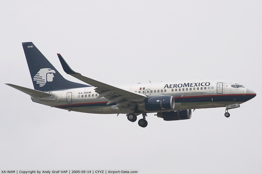 XA-NAM, 2004 Boeing 737-752 C/N 33790, Aeromexico 737-700