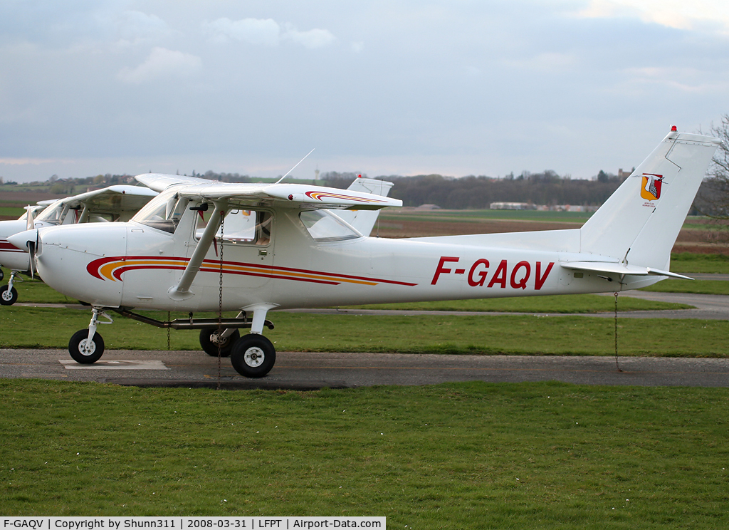 F-GAQV, Reims F150M C/N 1311, At the Airclub...
