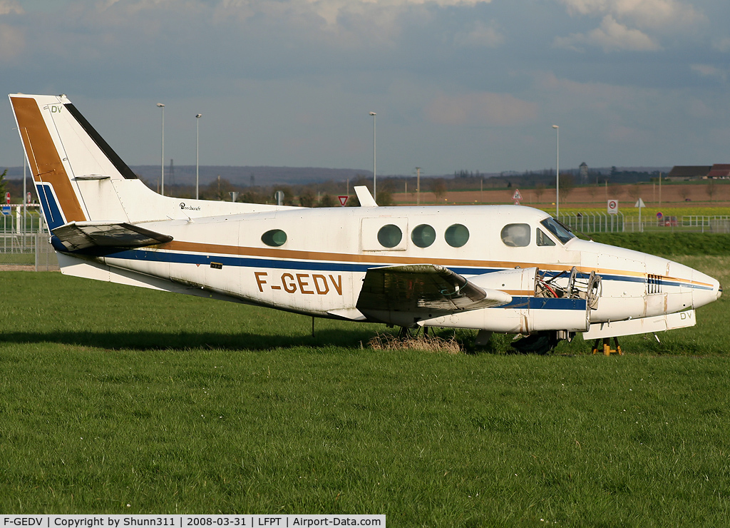 F-GEDV, Beech A90 King Air C/N LJ-150, Stored and used as spares...