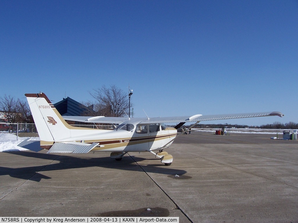 N758RS, 1979 Cessna R172K Hawk XP C/N R1723305, Sitting on the jet tarmac