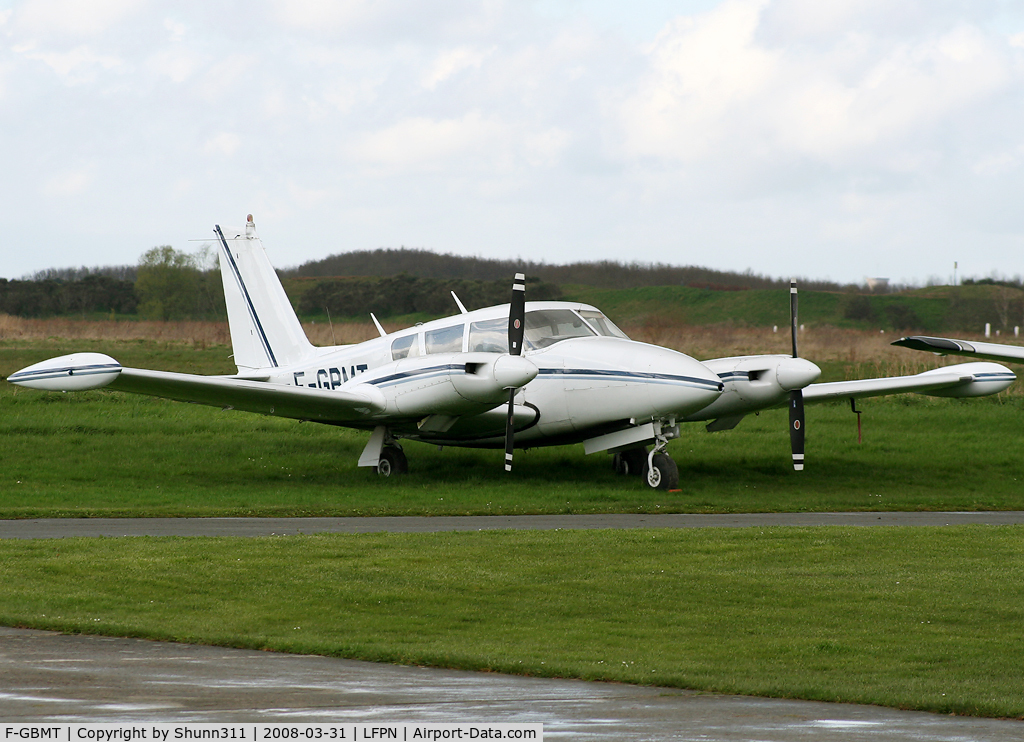 F-GBMT, 1966 Piper PA-30-160 B Twin Comanche C/N 30-1488, Parked in the grass after maintenance...