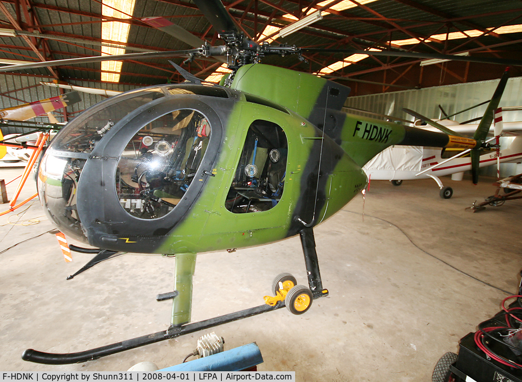 F-HDNK, Hughes 500M C/N 71-0213M, Hangared at Persan-Beaumont airfield... Nice for me to have discovered it :-)