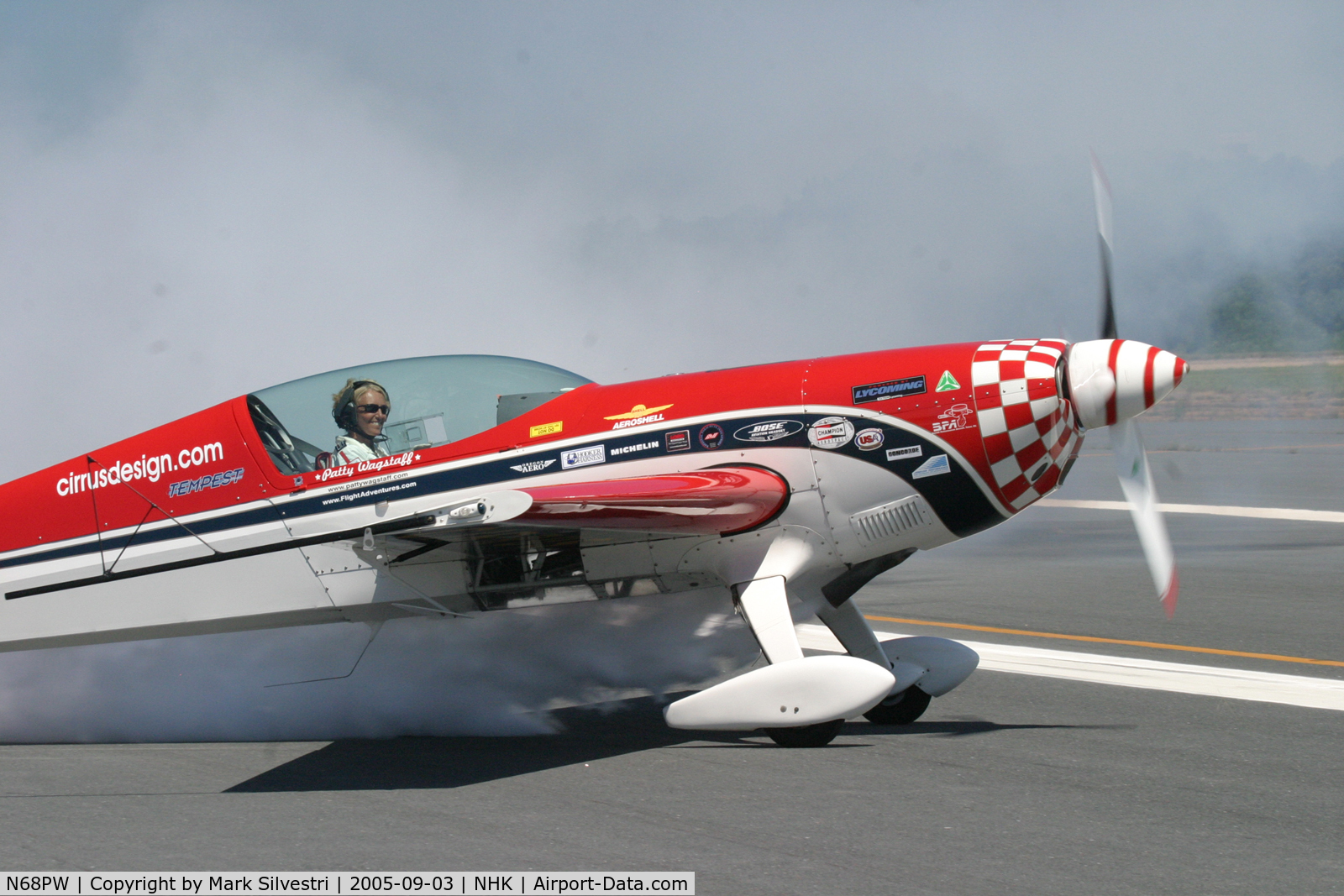 N68PW, Extra EA-300S C/N 030, Patuxent River NAS 2005