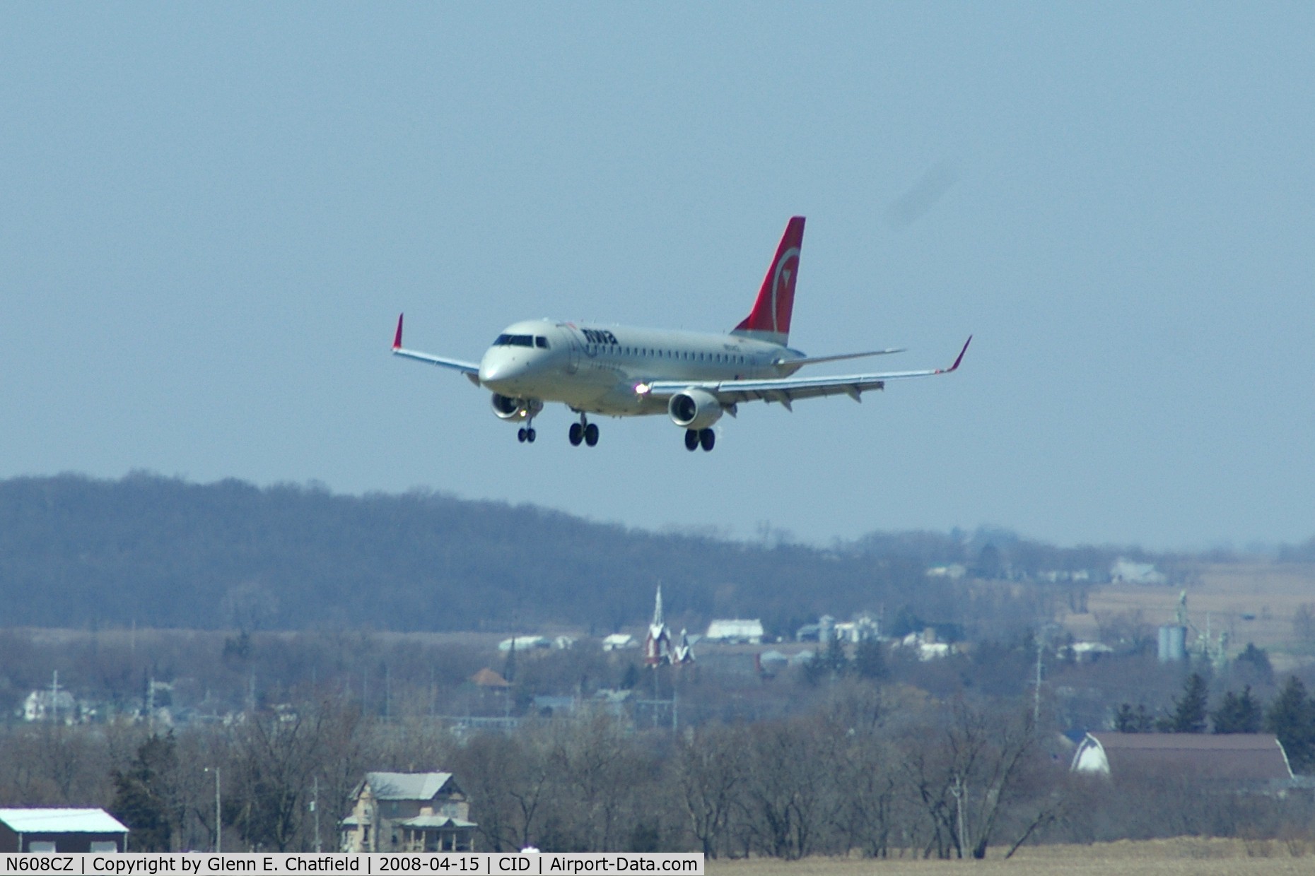 N608CZ, 2007 Embraer 175LR (ERJ-170-200LR) C/N 17000195, Compass approaching Runway 13.  The church in Fairfax clearly seen.