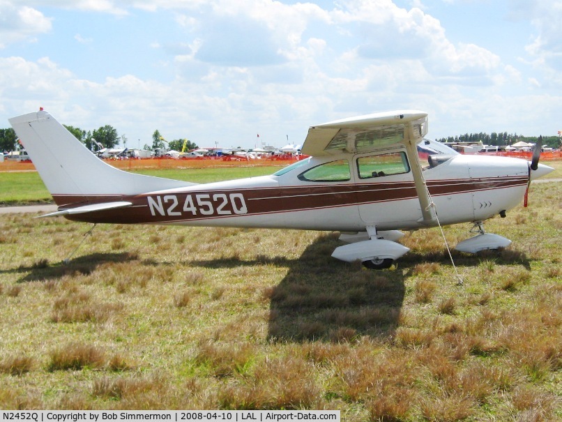 N2452Q, 1966 Cessna 182K Skylane C/N 18257652, Sun N Fun 2008