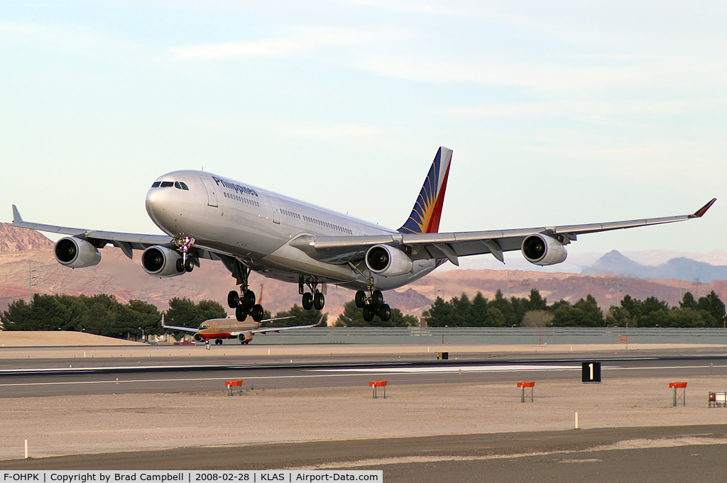 F-OHPK, Airbus A340-313 C/N 176, Philippine Airlines / Airbus Industrie A340-313