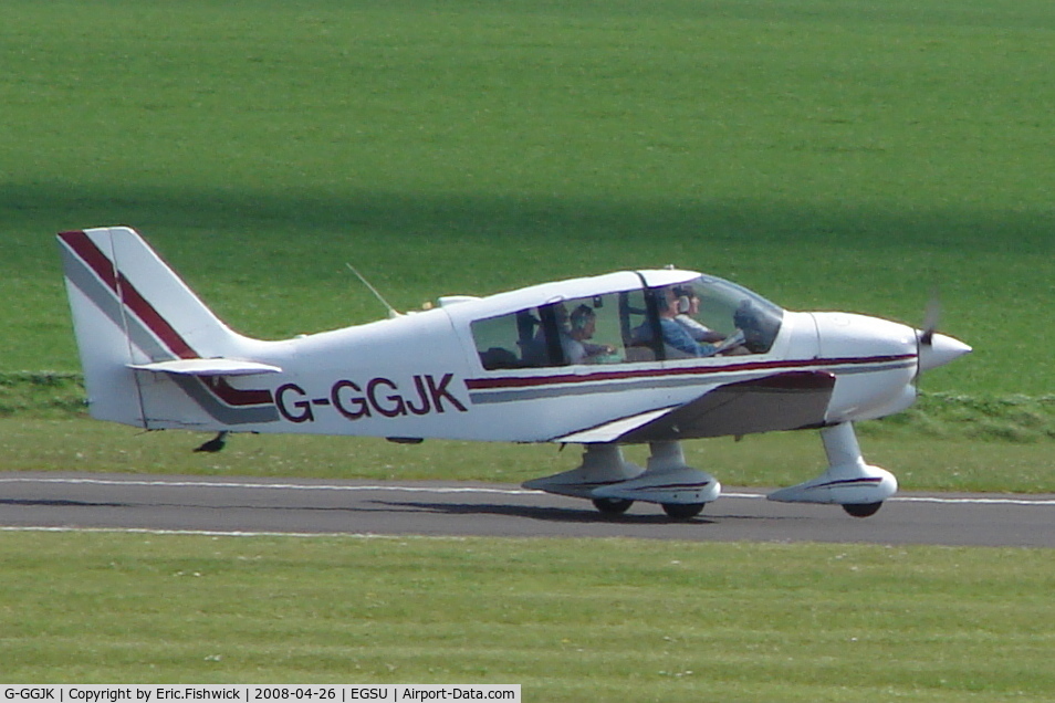 G-GGJK, 1988 Robin DR-400-140B Major C/N 1805, 2. G-GGJK at Duxford