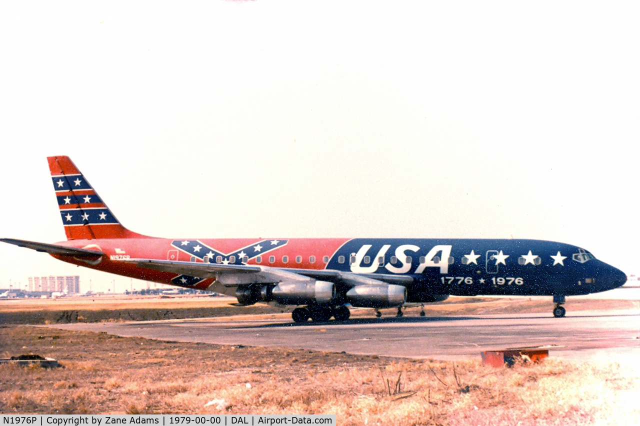 N1976P, 1961 Douglas DC-8-21 C/N 45435, Former ONA Airlines one of two Bicentennial paint schemes.