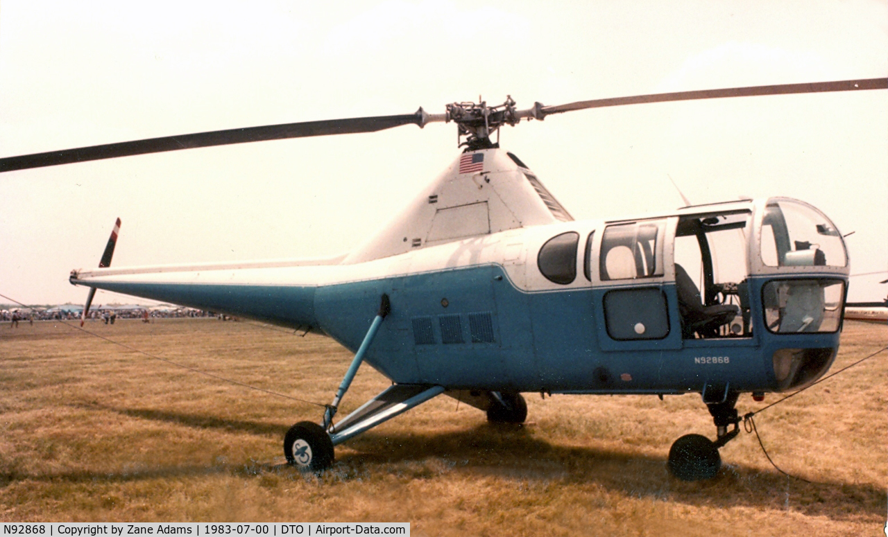 N92868, 1961 Sikorsky S-51 C/N 5136, Vintage S-51 Dragonfly - This aircraft currently resides at the USMC Museum - Quantico, VA