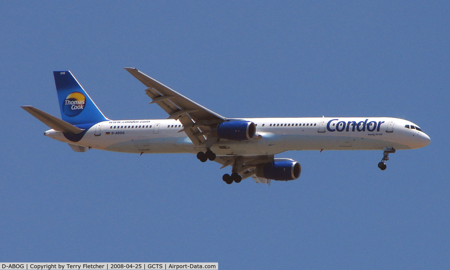 D-ABOG, 1999 Boeing 757-330 C/N 29014, Condor B757 on approach to Tenerife South