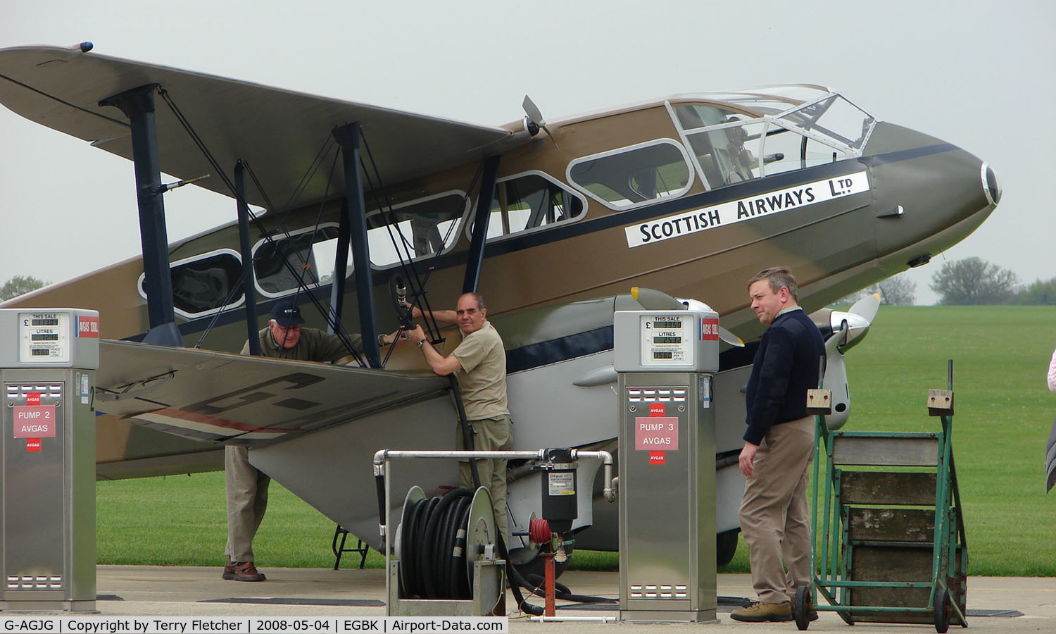 G-AGJG, 1941 De Havilland DH-89A Dominie/Dragon Rapide C/N 6517, Refueling nearly done , time to find the Credit card !!!