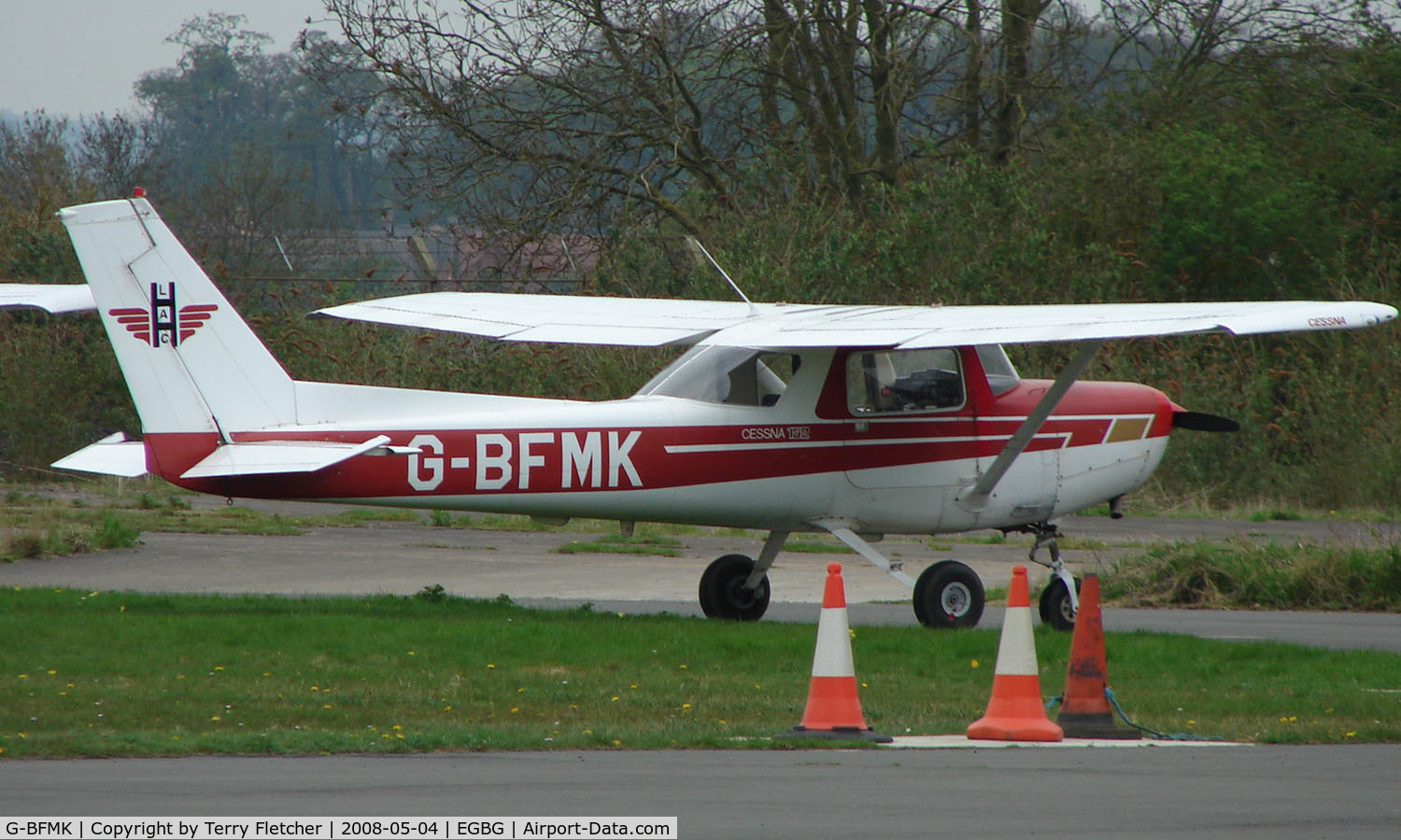 G-BFMK, 1978 Reims FA152 Aerobat C/N 0344, Cessna Fa152 at Leicester Airport