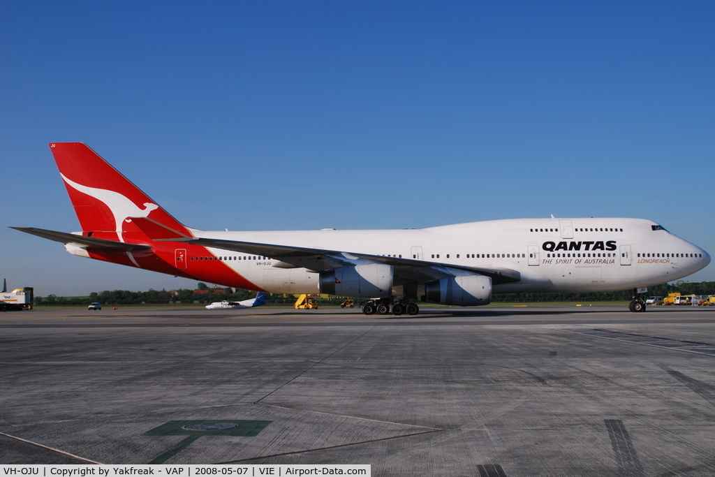 VH-OJU, 1999 Boeing 747-438 C/N 25566, Qantas Boeing 747-400