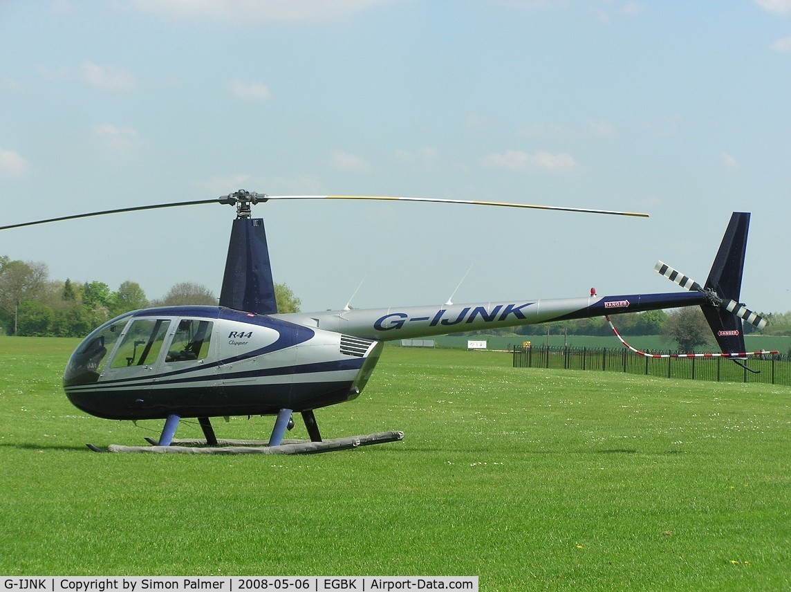G-IJNK, 2000 Robinson R44 Clipper C/N 0780, R44 Clipper visiting Sywell