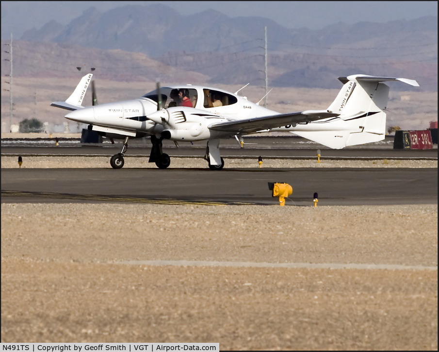N491TS, 2007 Diamond DA-42 Twin Star C/N 42.AC091, 2007 Diamond Aircraft Ind Inc DA 42