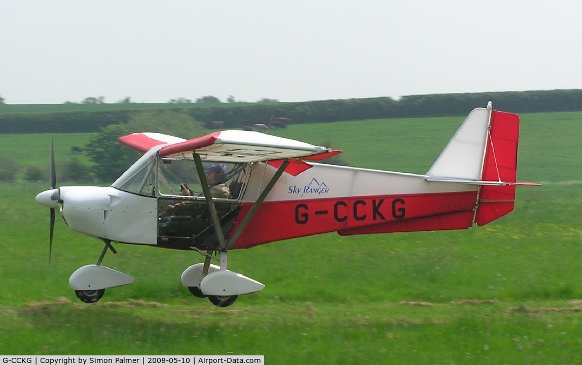 G-CCKG, 2004 Best Off Skyranger 912(2) C/N BMAA/HB/302, SkyRanger microlight at Weston Underwood