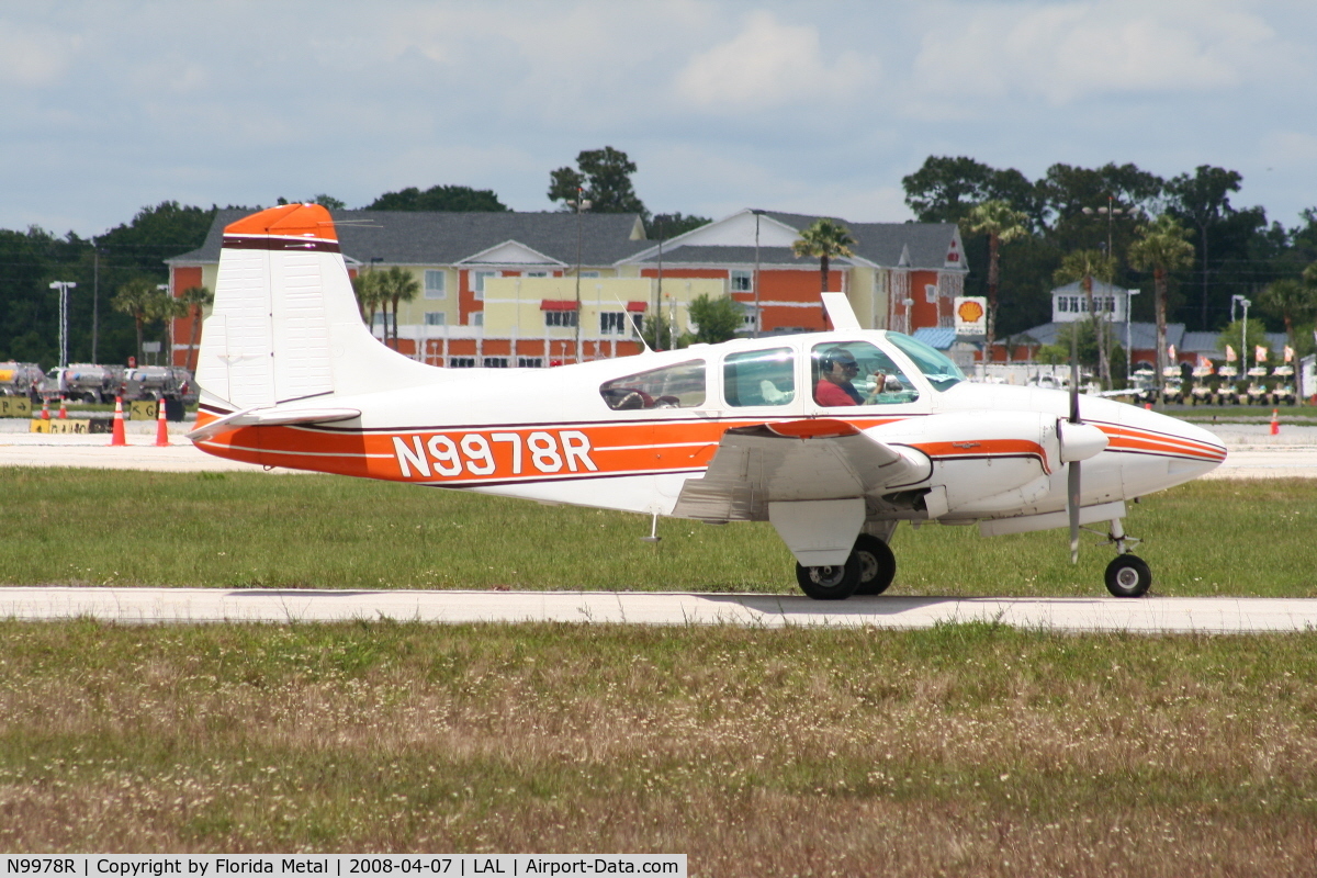 N9978R, 1960 Beech B95 Travel Air C/N TD-415, Beech 95