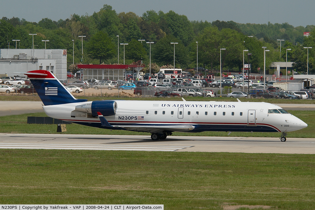N230PS, 2004 Bombardier CRJ-200ER (CL-600-2B19) C/N 7904, PSA regionaljet in US Airways colors