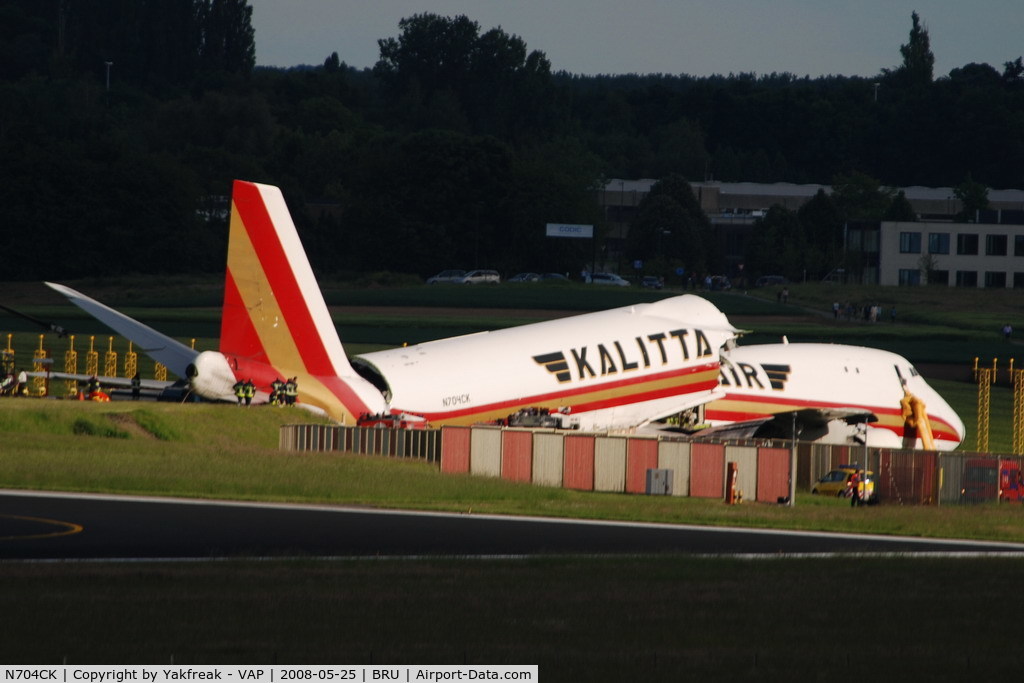 N704CK, 1980 Boeing 747-209F C/N 22299, Kalitta 747-200 overrun the runway at BRU