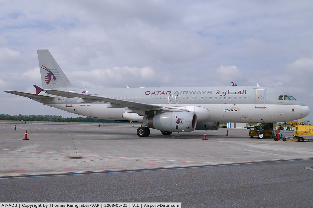 A7-ADB, 2001 Airbus A320-232 C/N 1648, Qatar Airways Airbus A320