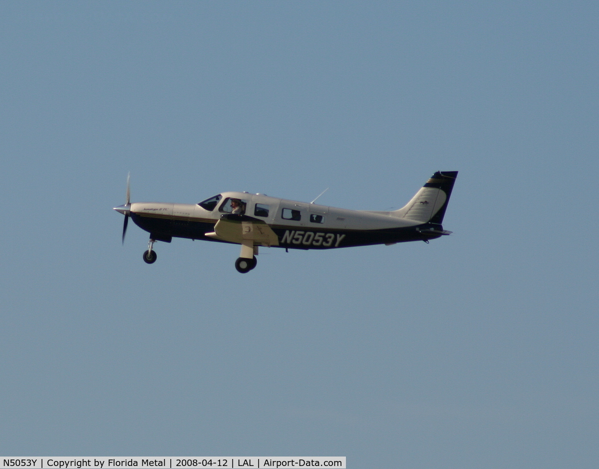 N5053Y, 2001 Piper PA-32R-301T Turbo Saratoga C/N 3257242, Piper PA -32R-301T