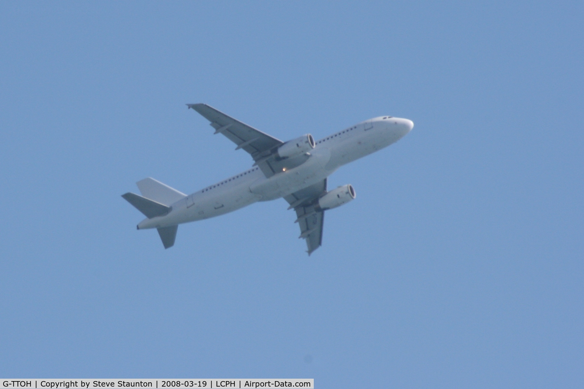 G-TTOH, 2003 Airbus A320-232 C/N 1993, Taken on the approach to Paphos Airport, Cyprus (Climbing out this way today)