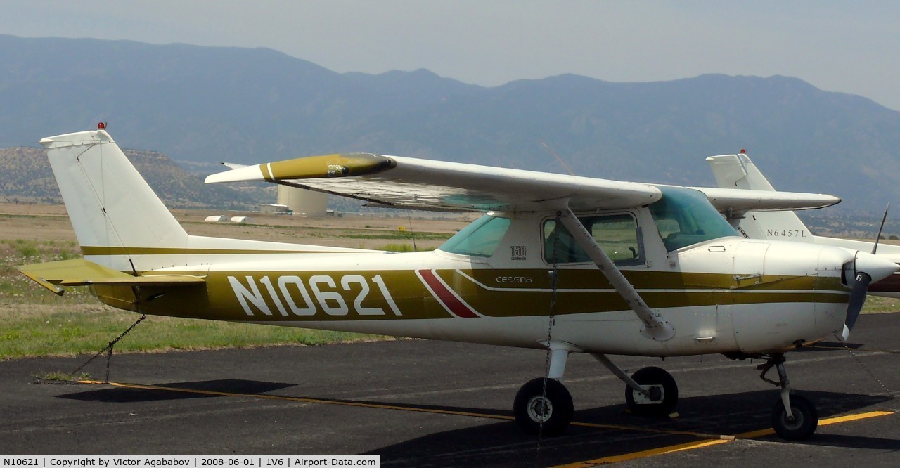N10621, 1973 Cessna 150L C/N 15074930, At Canon City Airport