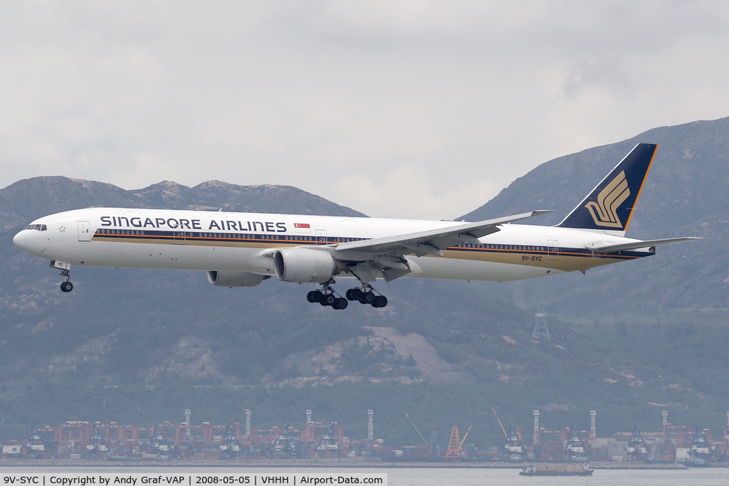 9V-SYC, 1998 Boeing 777-312 C/N 28517, Singapore Airlines 777-300