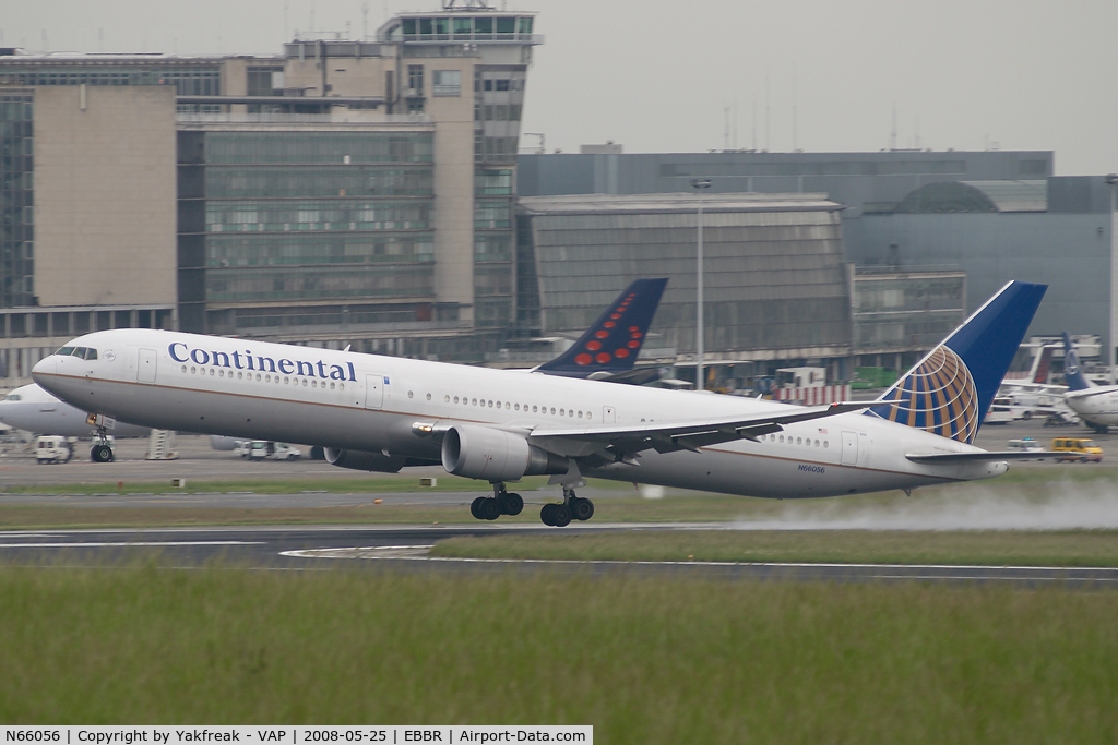 N66056, 2001 Boeing 767-424/ER C/N 29451, Continental Airlines Boeing 767-400