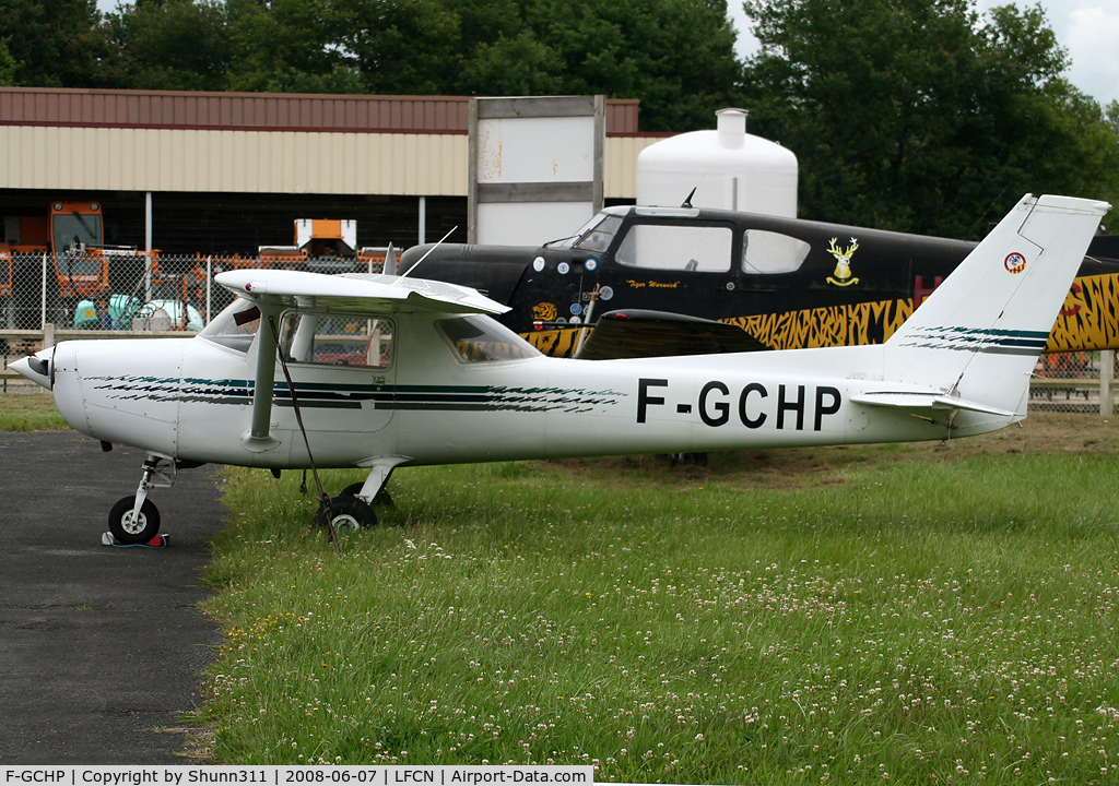 F-GCHP, Reims F152 C/N 1748, Parked at this small airfield...