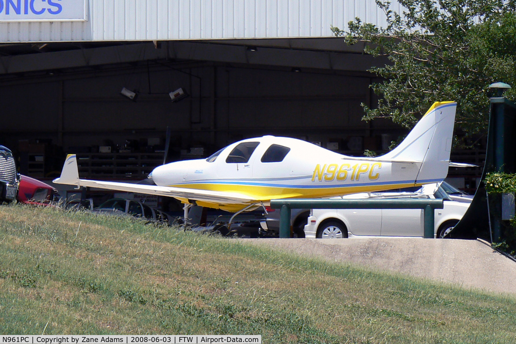 N961PC, 2006 Lancair IV-P C/N LIV-257, At Meacham Field