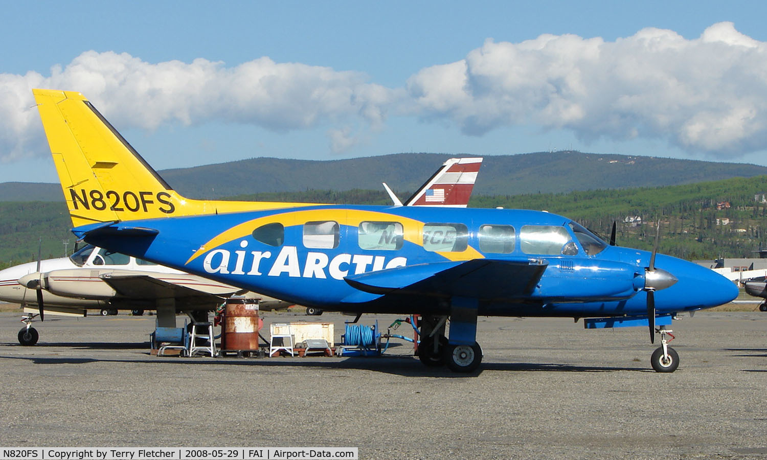 N820FS, 1979 Piper PA-31-350 Chieftain C/N 317952185, A bright new colour scheme for Air Arctic's Pa 31-350 on Fairbanks East Ramp