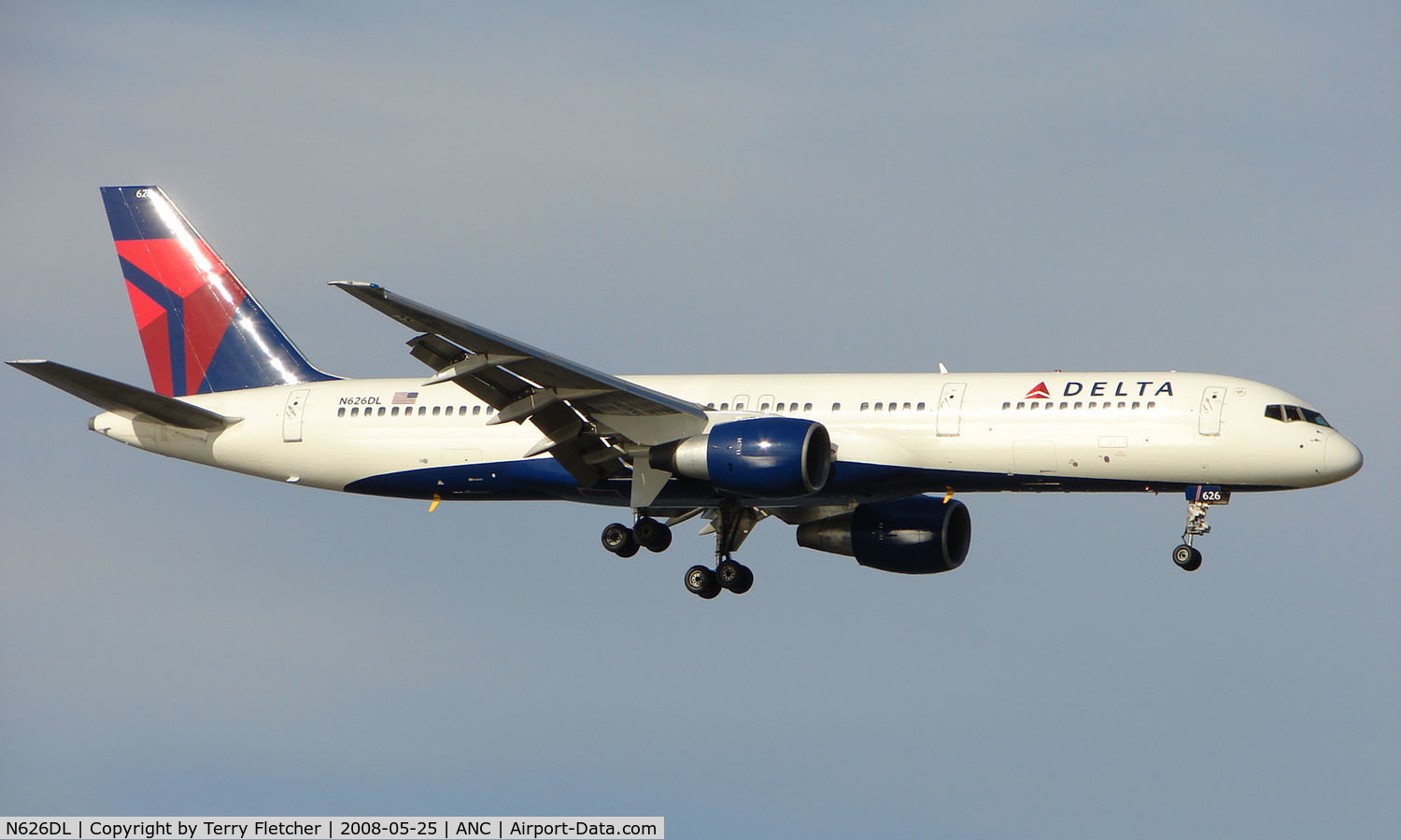 N626DL, 1987 Boeing 757-232 C/N 22916, Delta 757 on finals to Anchorage Int