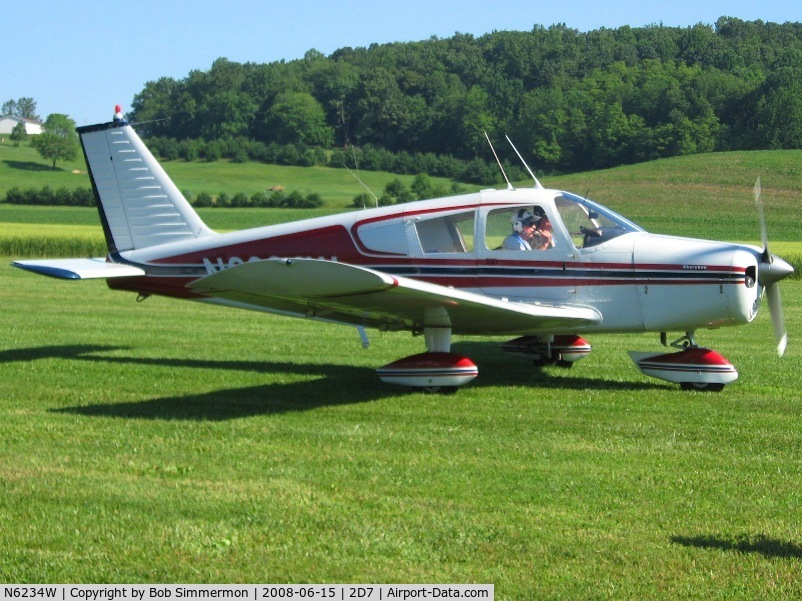 N6234W, 1964 Piper PA-28-140 Cherokee C/N 28-20275, Departing Beach City Father's Day fly-in.