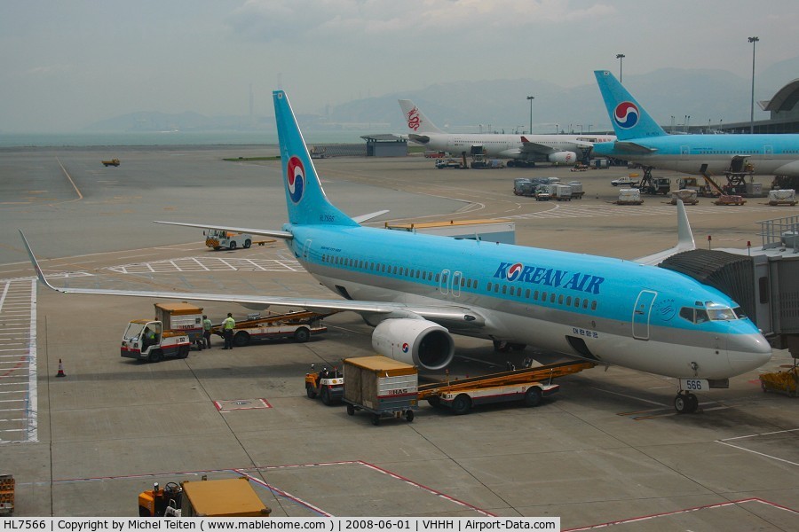 HL7566, Boeing 737-8B5 C/N 29985, Korean Airlines
