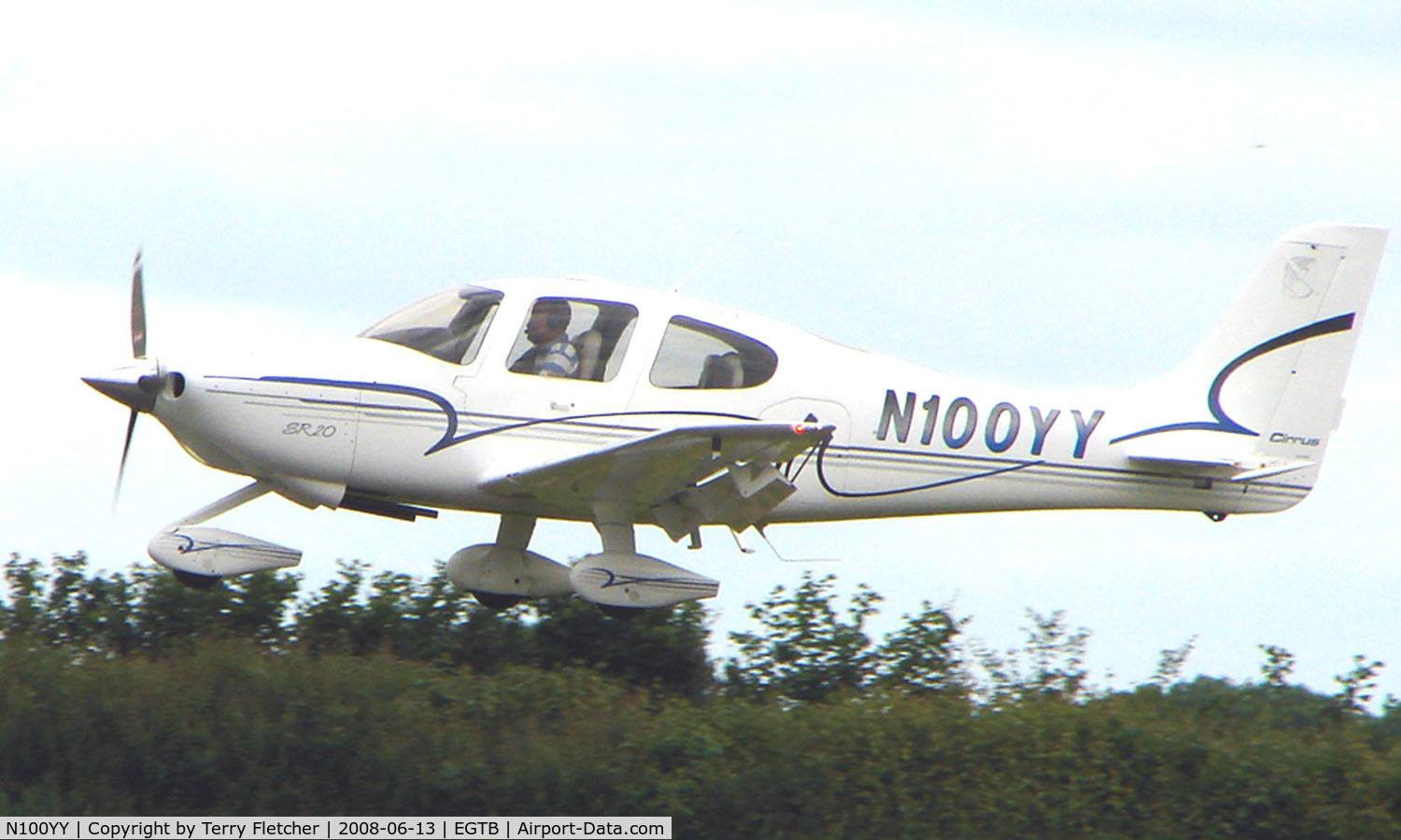 N100YY, 2002 Cirrus SR20 C/N 1183, Visitor  during  AeroExpo 2008 at Wycombe Air Park , Booker , United Kingdom