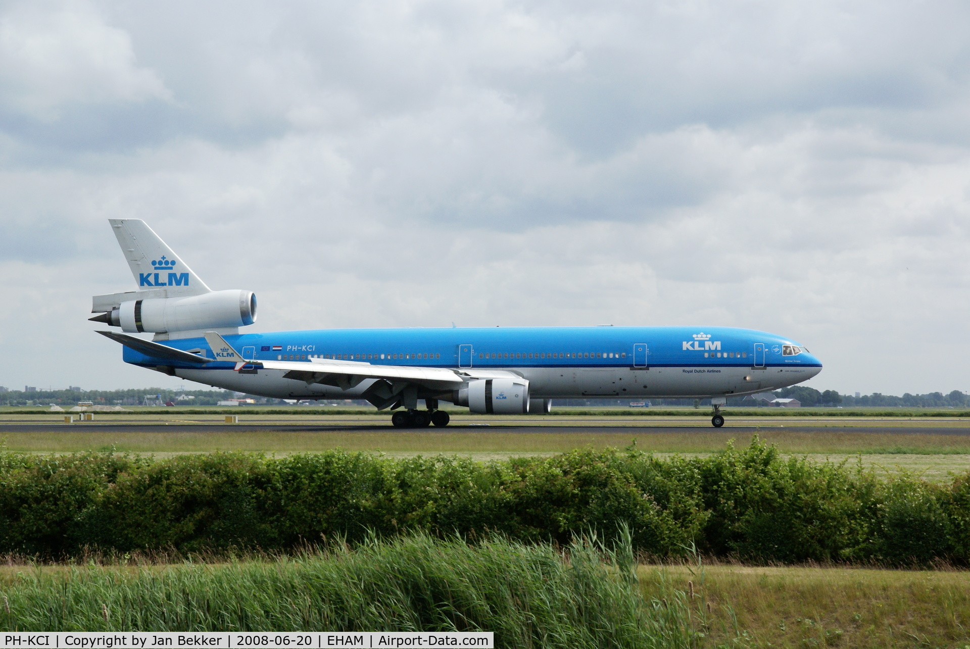 PH-KCI, 1995 McDonnell Douglas MD-11 C/N 48563, Just after landing on the Polderbaan at Schiphol