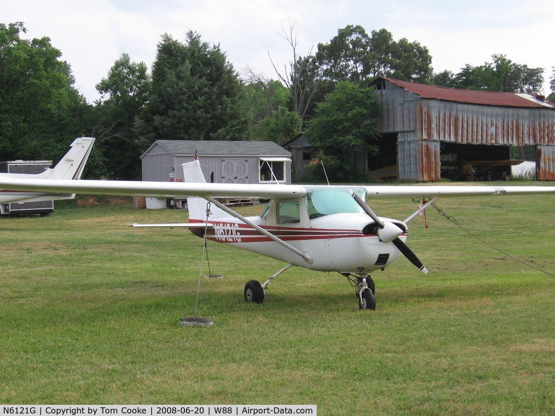 N6121G, 1969 Cessna 150K C/N 15071621, Cessna 150K