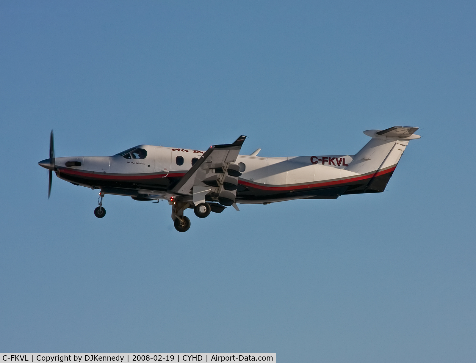 C-FKVL, 2000 Pilatus PC-12/45 C/N 307, Air Bravo